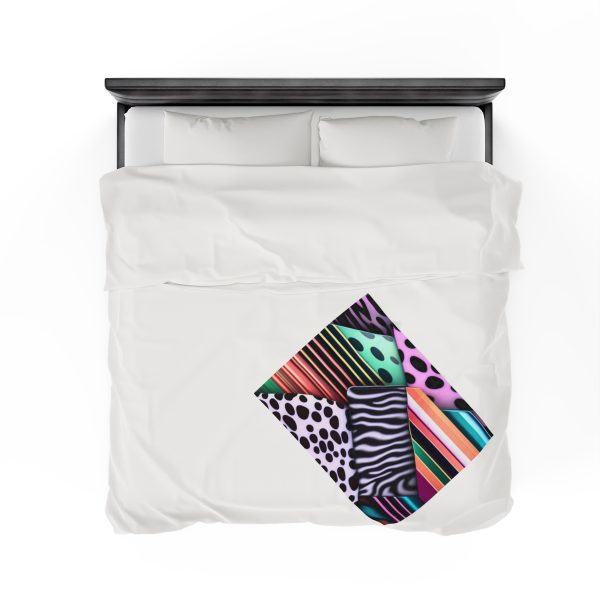 DreamCozy™ Velveteen Plush Blanket | Wrap Yourself in Luxurious Comfort