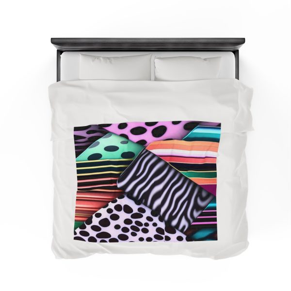 DreamCozy™ Velveteen Plush Blanket | Wrap Yourself in Luxurious Comfort