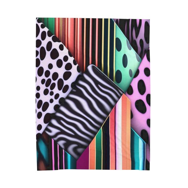 DreamCozy™ Velveteen Plush Blanket | Wrap Yourself in Luxurious Comfort