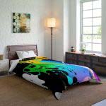 Graffiti Groove 🌃 Large Comfy Comforter 🎨 Wrap Yourself in the Cozy Canvas