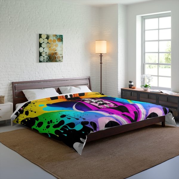 Graffiti Groove 🌃 Large Comfy Comforter 🎨 Wrap Yourself in the Cozy Canvas