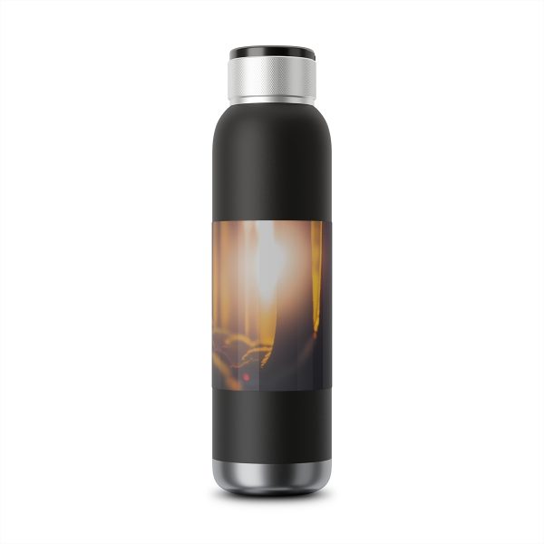 GrooveQuench™ Rhythm Vessel 🎵 Water Bottle Bluetooth Speaker Combo 💧 One Small Sip for Man, One Giant Leap for Music Lovers!