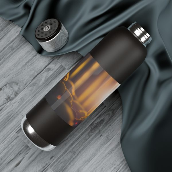 GrooveQuench™ Rhythm Vessel 🎵 Water Bottle Bluetooth Speaker Combo 💧 One Small Sip for Man, One Giant Leap for Music Lovers!