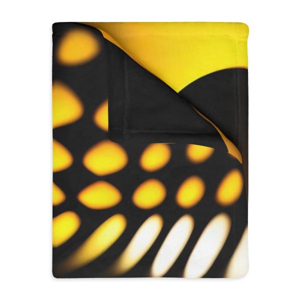 WarmGiggle™ Disco Doze 🎉 Velveteen Minky Blanket 🕺