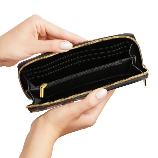 NatureNest Wallet: Earth's Embrace at Your Fingertips