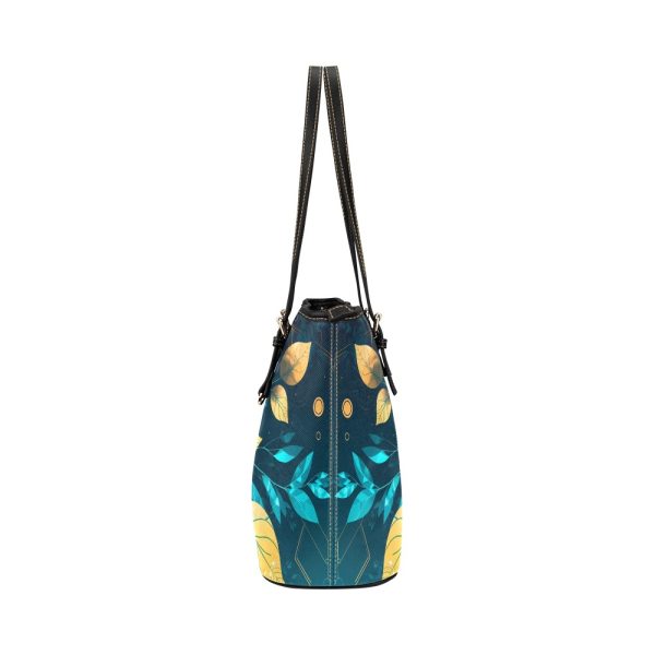 Totally Tantalizing Leather Tote Bag 👜 Making Waves & Carrying Days!