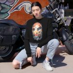 Crop It Like It’s Hot: The Women's Cropped Sweatshirt That’s Breaking the 'Net
